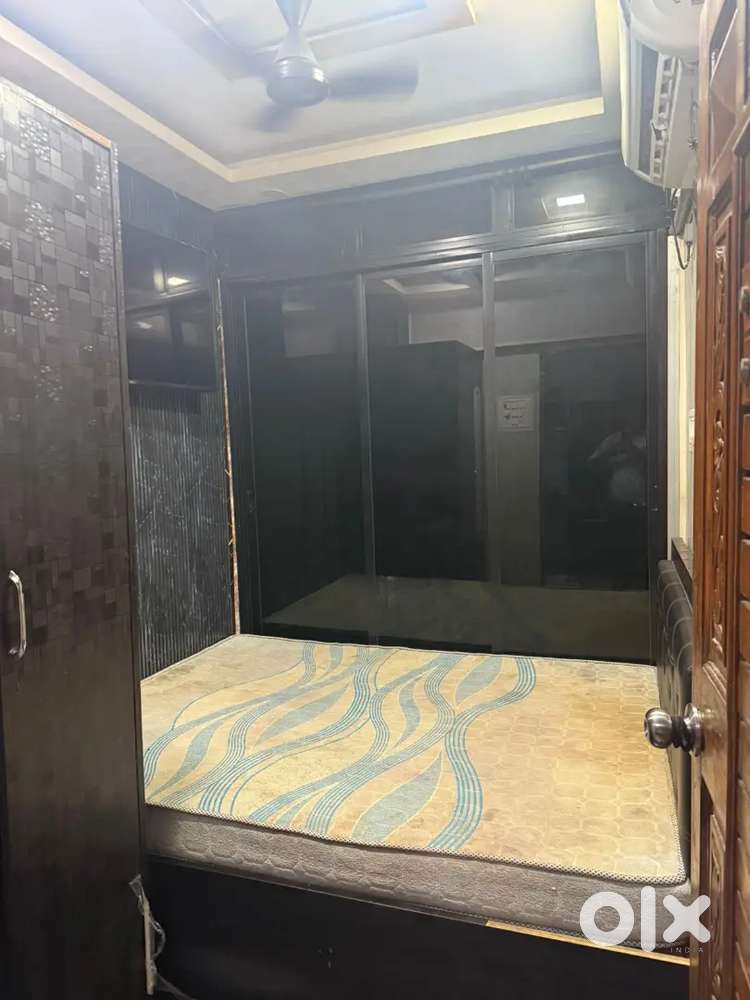 Want to give a flat on rent for 1.5 bhk only for paying guest