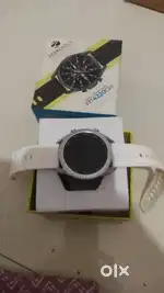 Zebronics ZEB-FIT4220-CH SMARTWATCH
