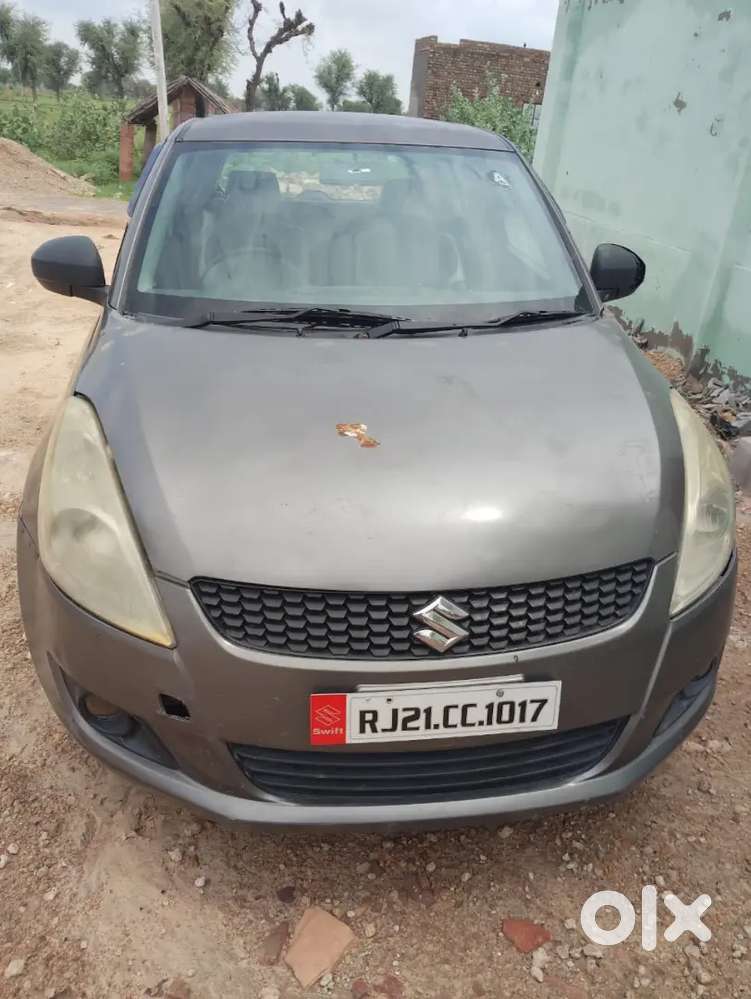 Maruti Suzuki Swift 2012 Diesel 135000 Km Driven