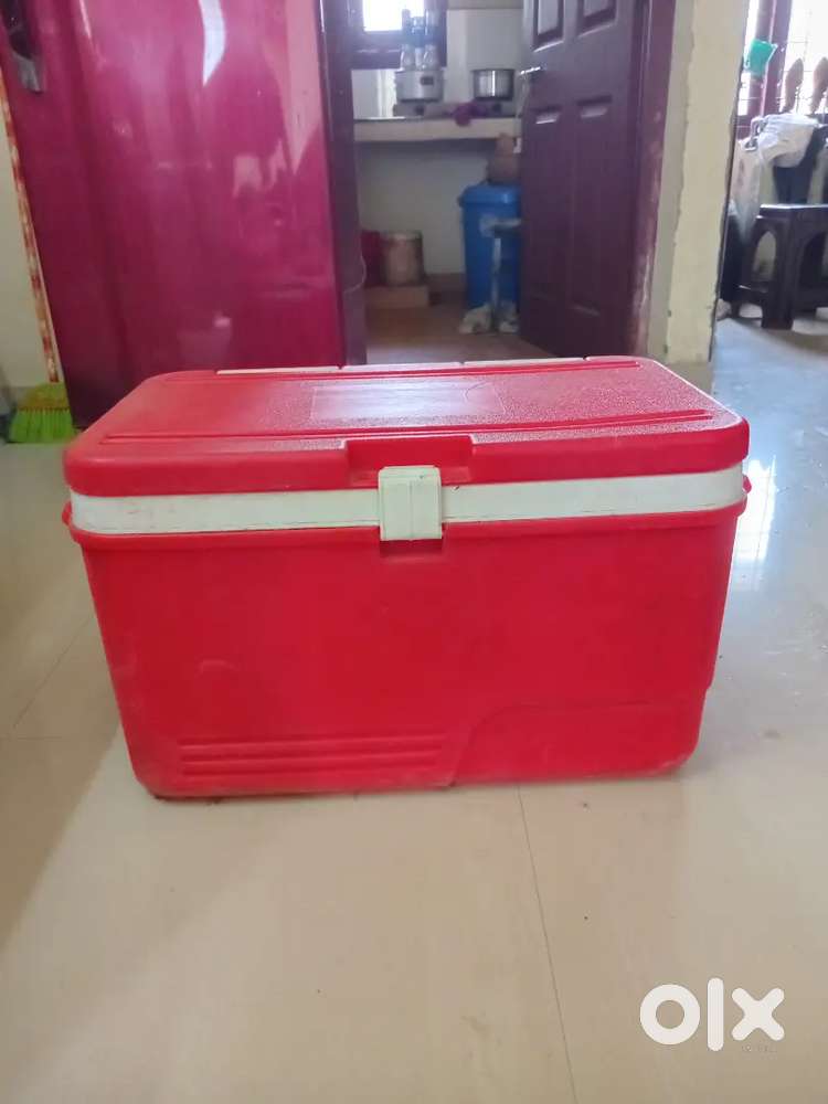 Insulated Chiller Ice Box