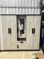 Brand new 5 door wardrobe free transport