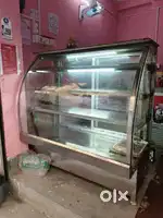 Display unit for shop