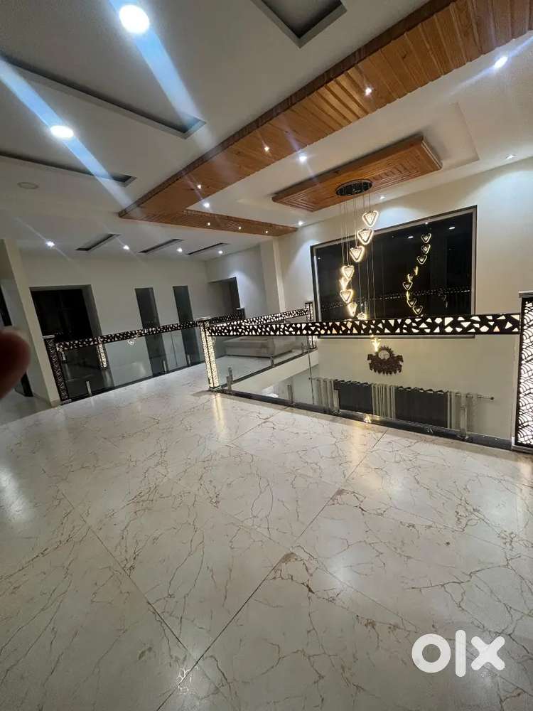 Luxury 4 BHK fully Furnished Villa with Home Theatre