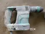 Chipping machine and spray machine