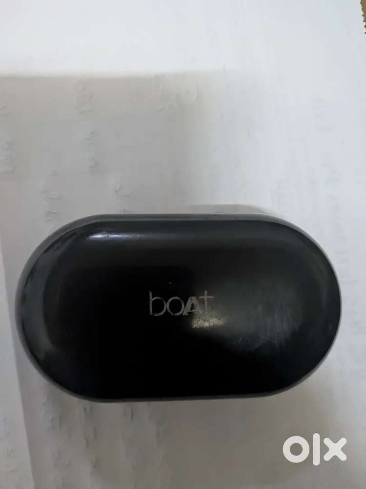 Iam selling boat buds