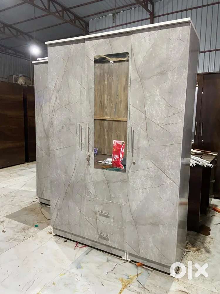 BRAND NEW 3 DOOR WARDROBE FROM FACTORY