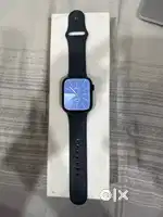 APPLE IWATCH SERIES 9 45mm GPS UNUSED 100% condition and battery
