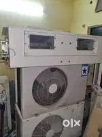5.5 ton ductable indoor with 3 ton outdoor 3 pahse running with gas