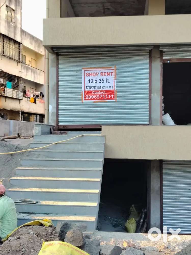 गाळा भाड्याने  देणे  आहे जुना RTO CHOWK  ROAD  TOUCH सातारा पुणे ROAD