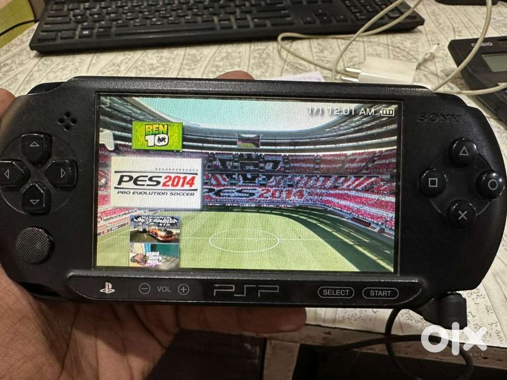 Psp with 10 games and memory card