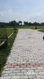 Mohaan road near Ghurghuri talab. Maruti Suzukishowroom se 400m hai