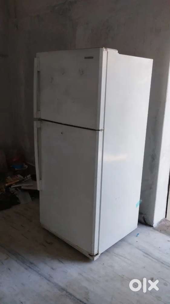 Double door fridge