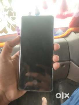 8+128 internal storage Best conditionsl with bill box charger