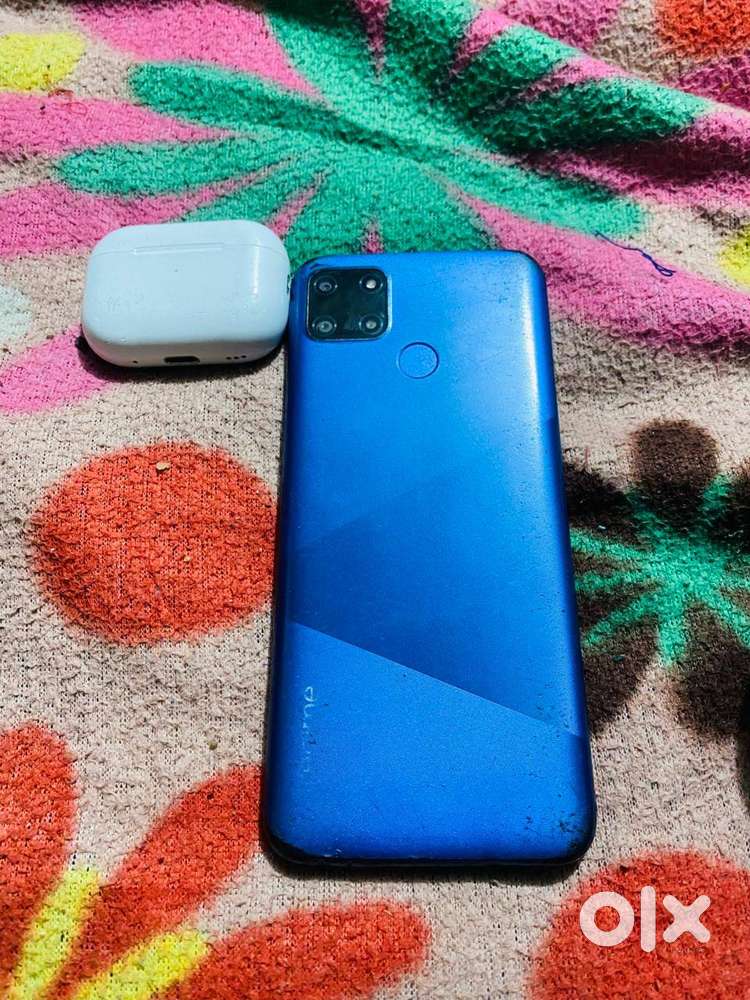 Realme c12 with airpods battery 6000 mh