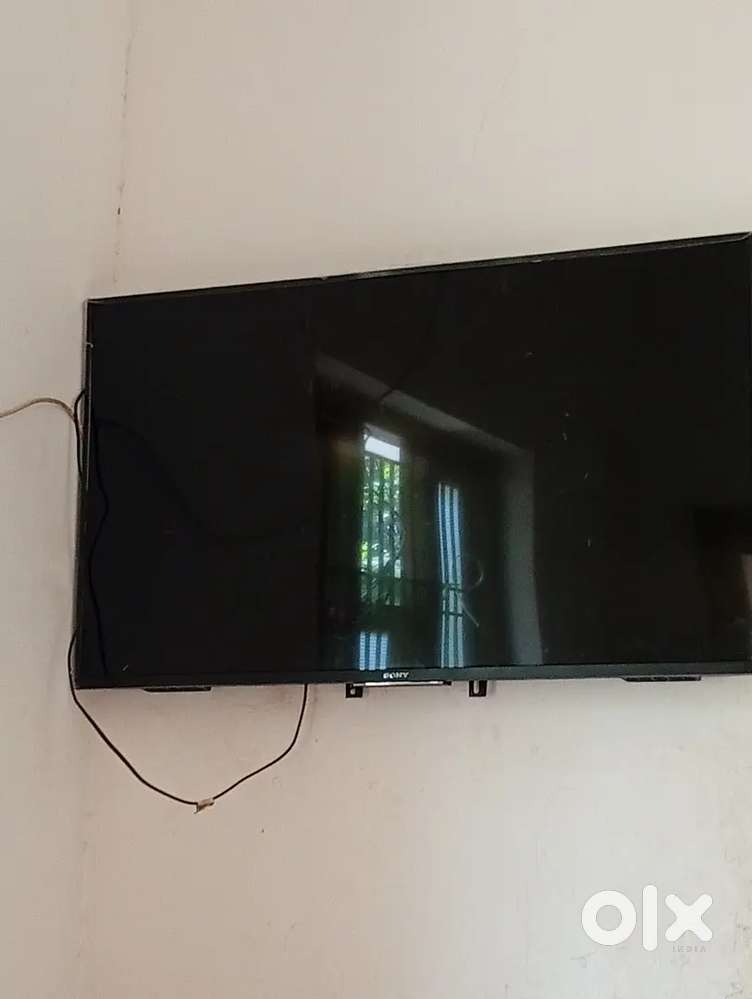 Sony 49 led panal complaint