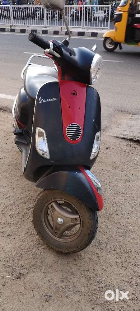Vespa lx125