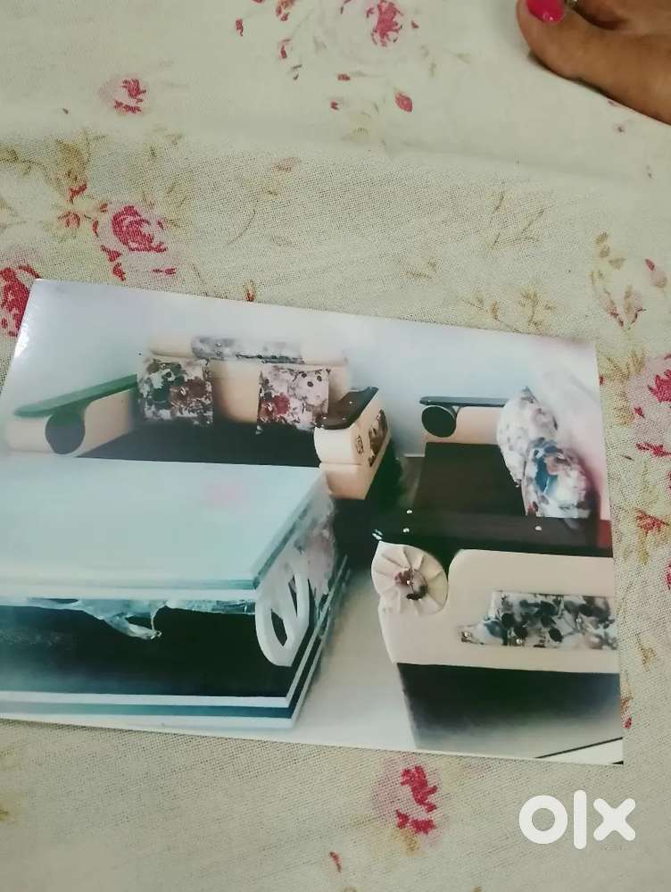 12000 mai new condition 6 seter sofa set sell