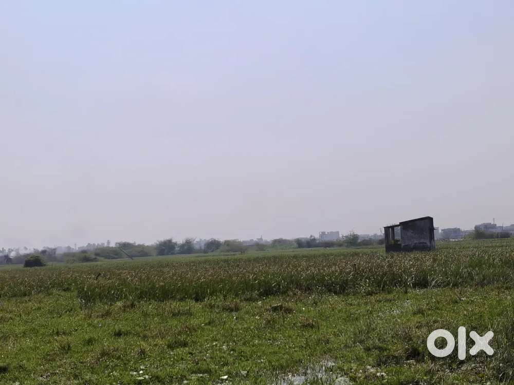 133 square yards site for sale