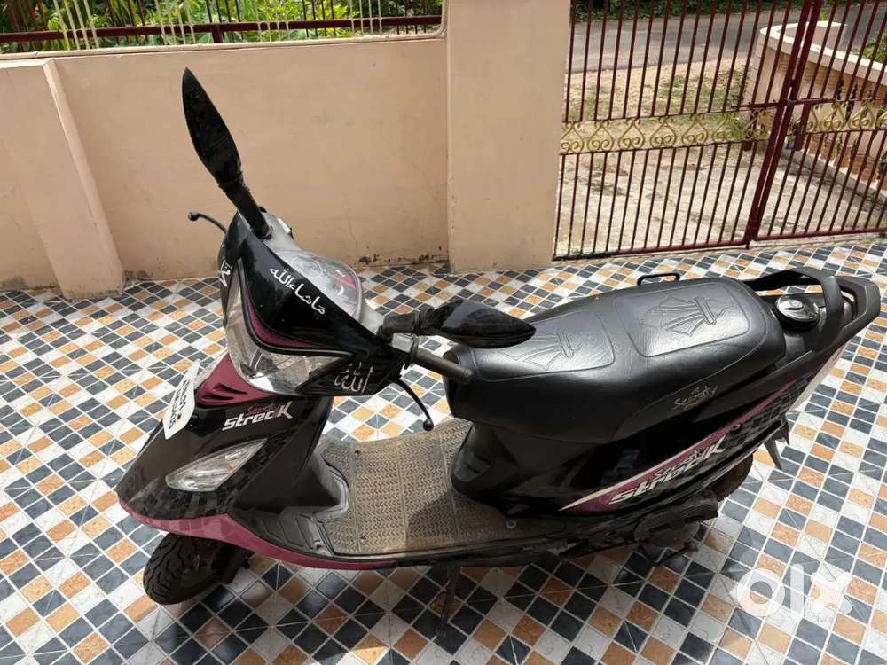 Scooty Streak For Sale