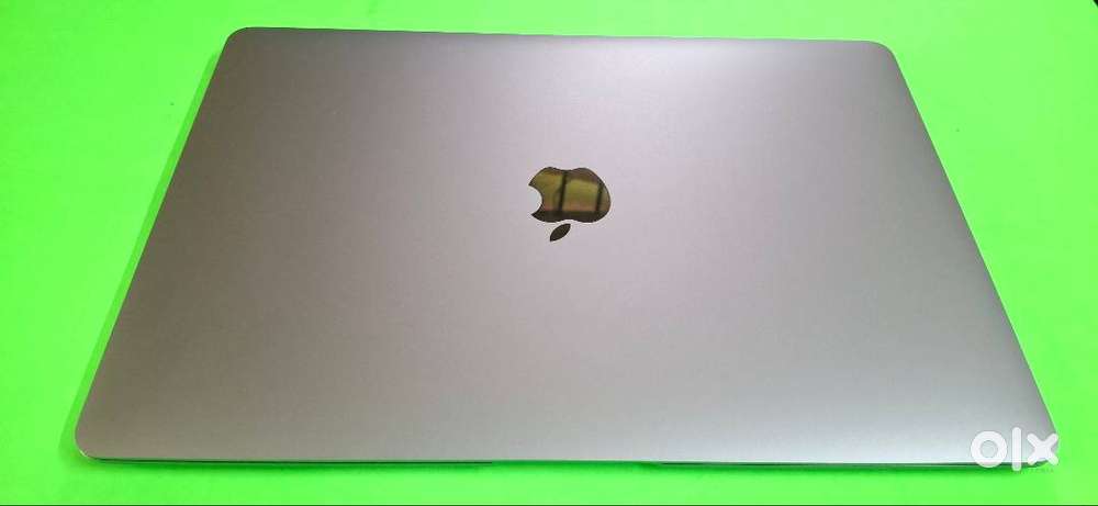 New-Warranty-Macbook M1-Chip-8GB-256GB Flash SSD,13inch Screen