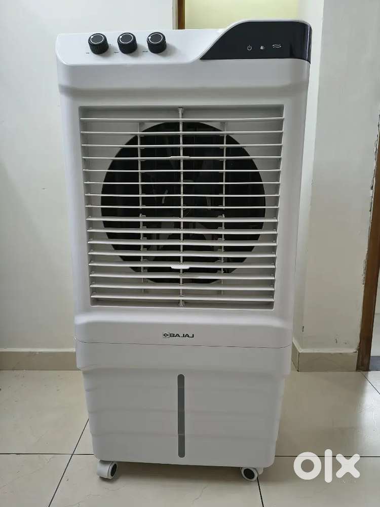 Bajaj Desert air cooler 90L used very less.