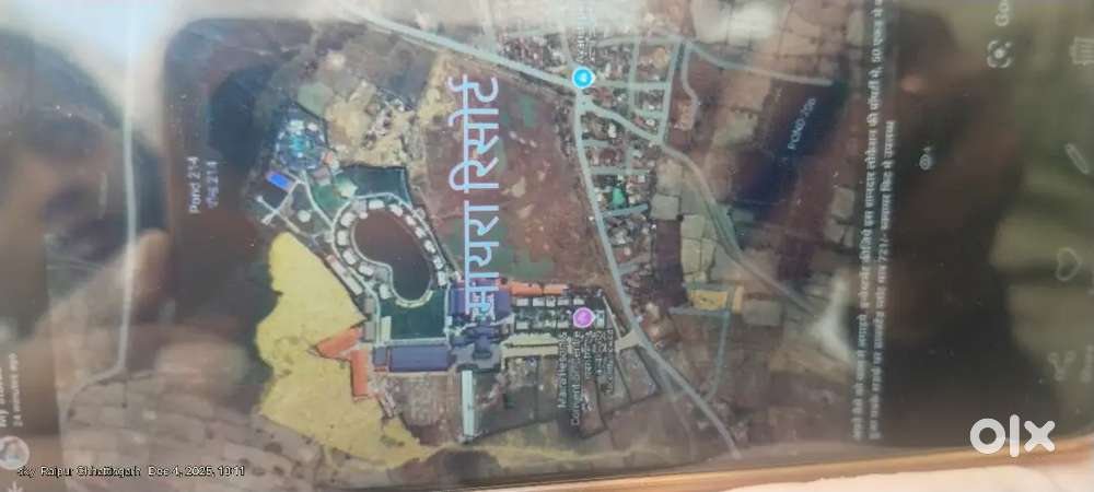 Best location Naya Raipur se laga hua poilt available hai