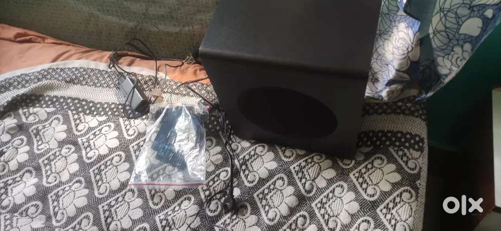 Govo surroundings 975 dolby Atmos in warranty non use all acc with bil