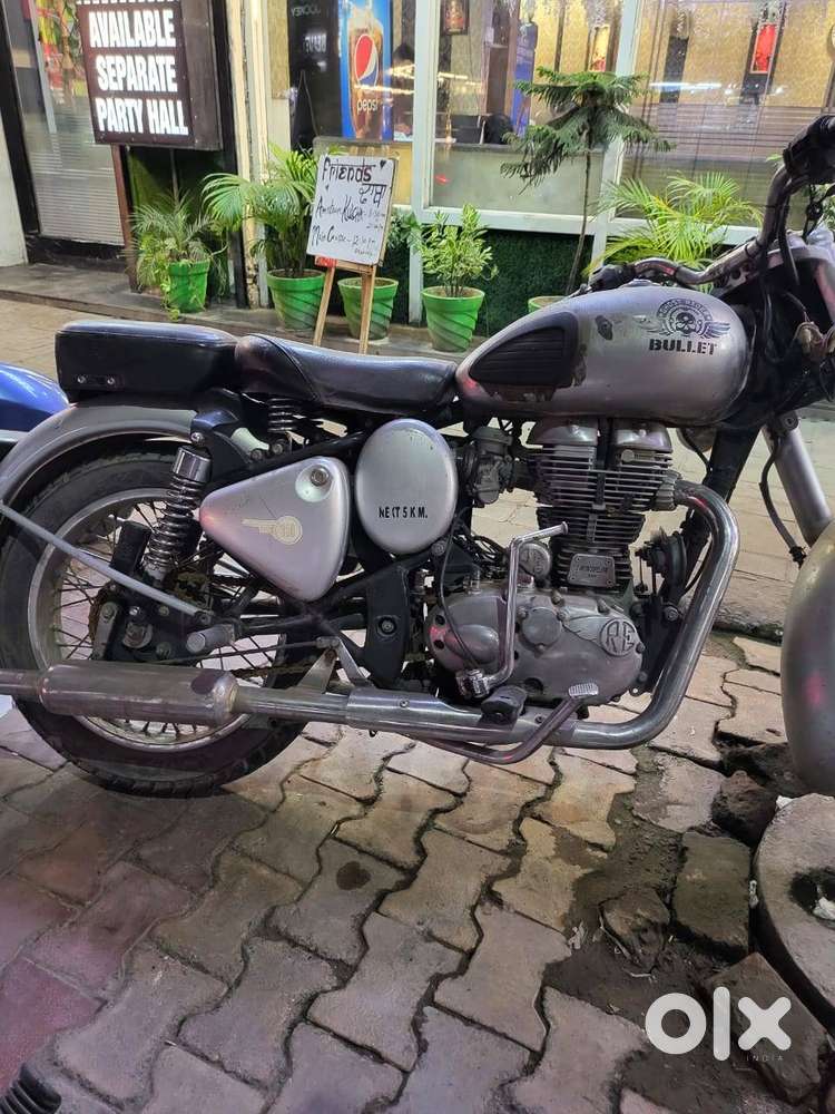 bullet 350 classic silver colour new engine new battery with 2 years
