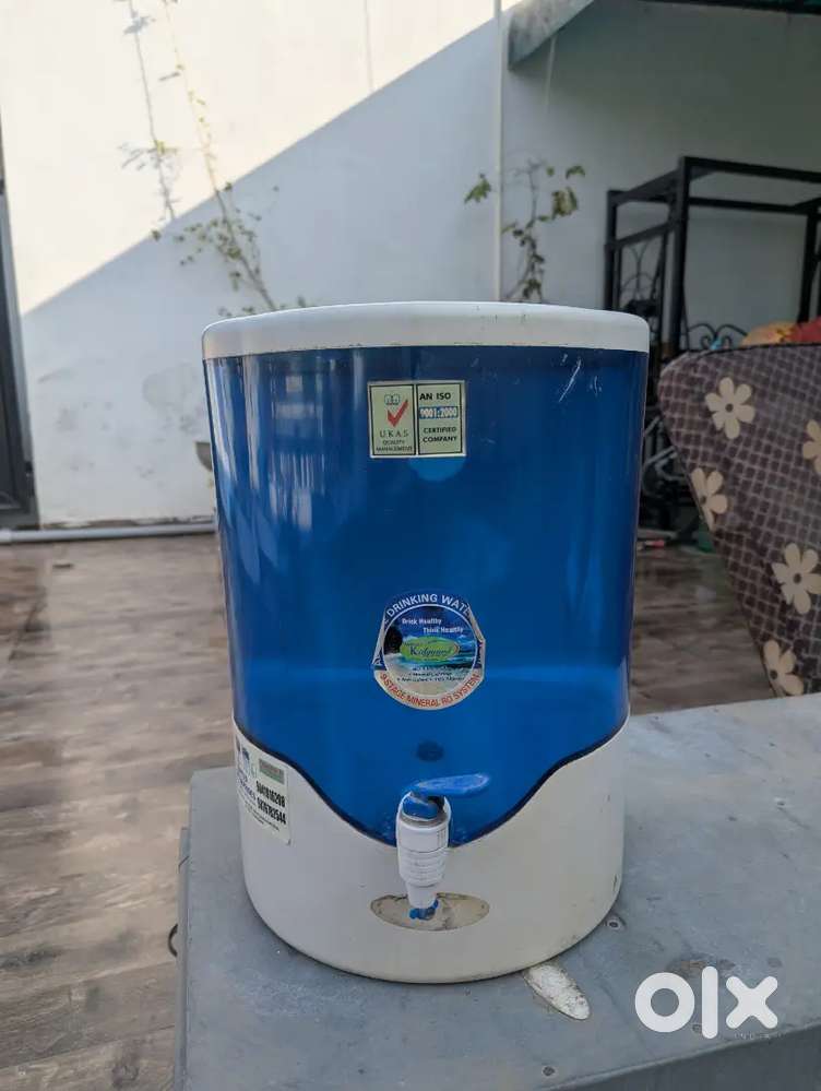 Water purifier & Chandelier for sale