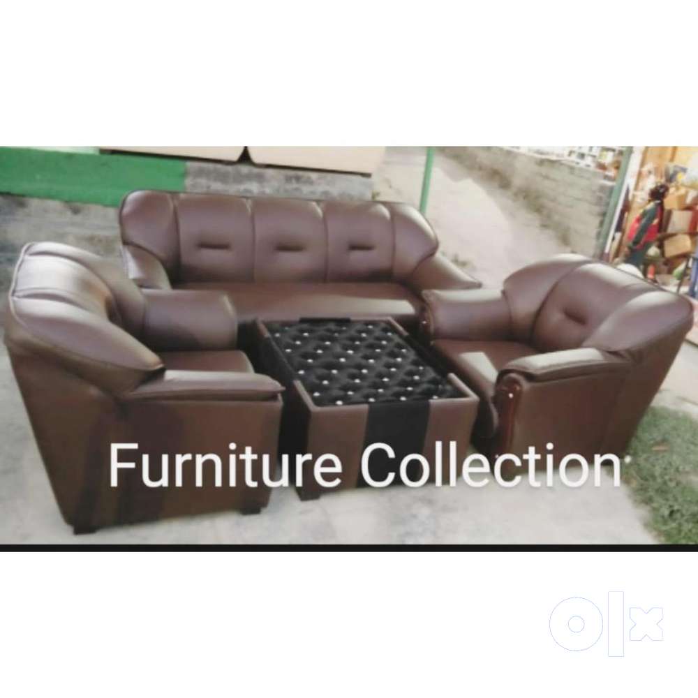Brand new brown leatherite 3+1+1 Sofa With Centretable at Wholesalepri