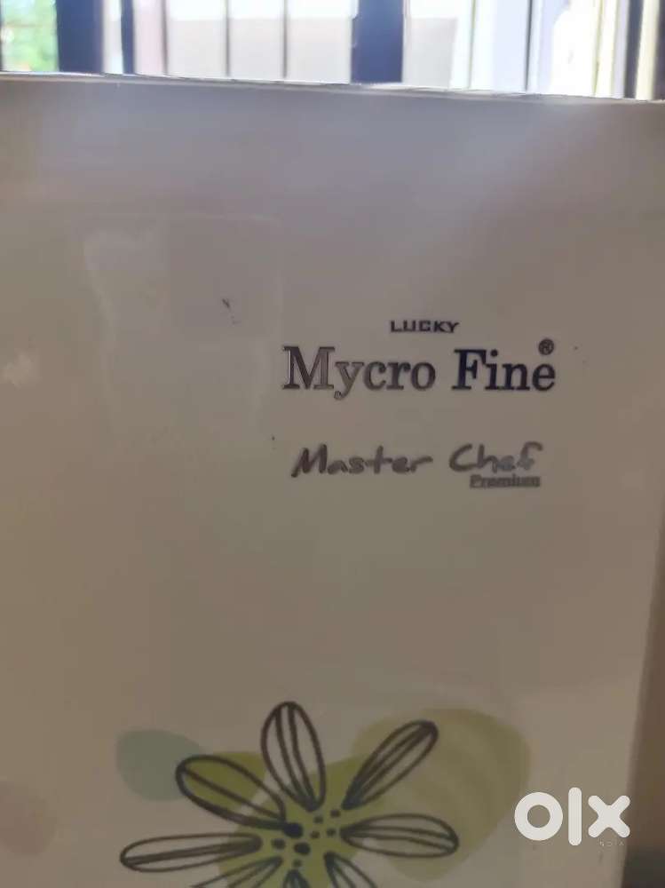 Lucky Mycro Fine Master Chef Automatic Flour Mill / Ghar Ghanti