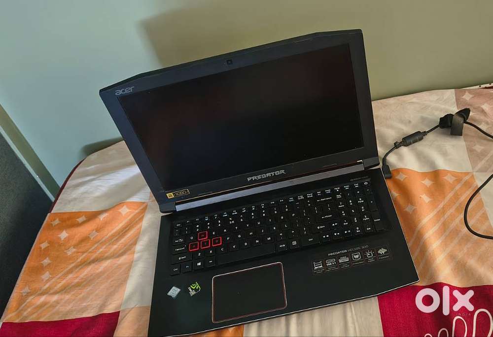 Acer predator helios 300(i7, 16gb ram, 1060 6gb Nvidia, 256gb ssd)