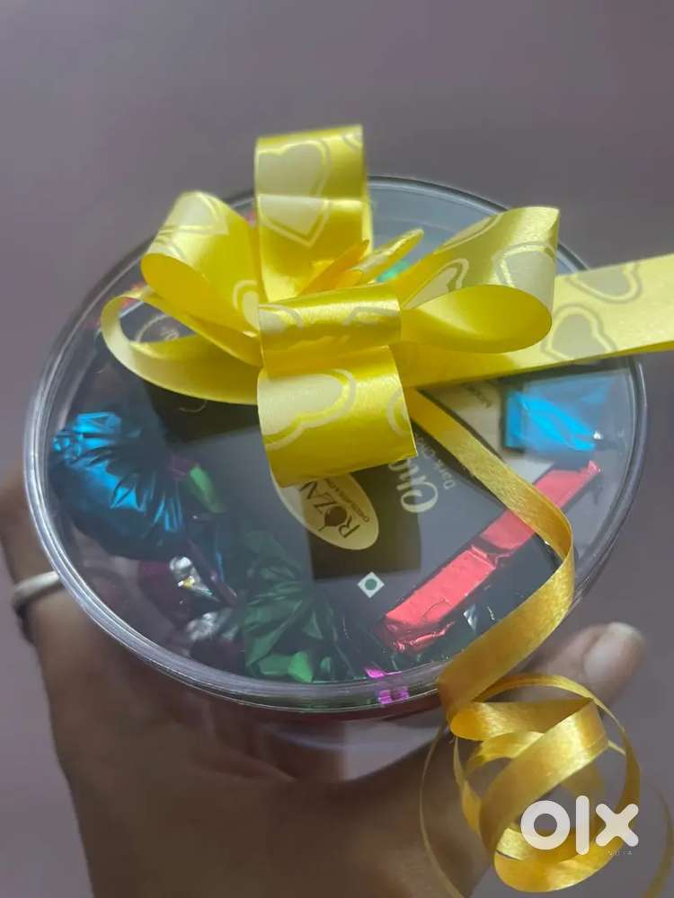 Women Only 3-4 Hours Chocolates Packaging Work