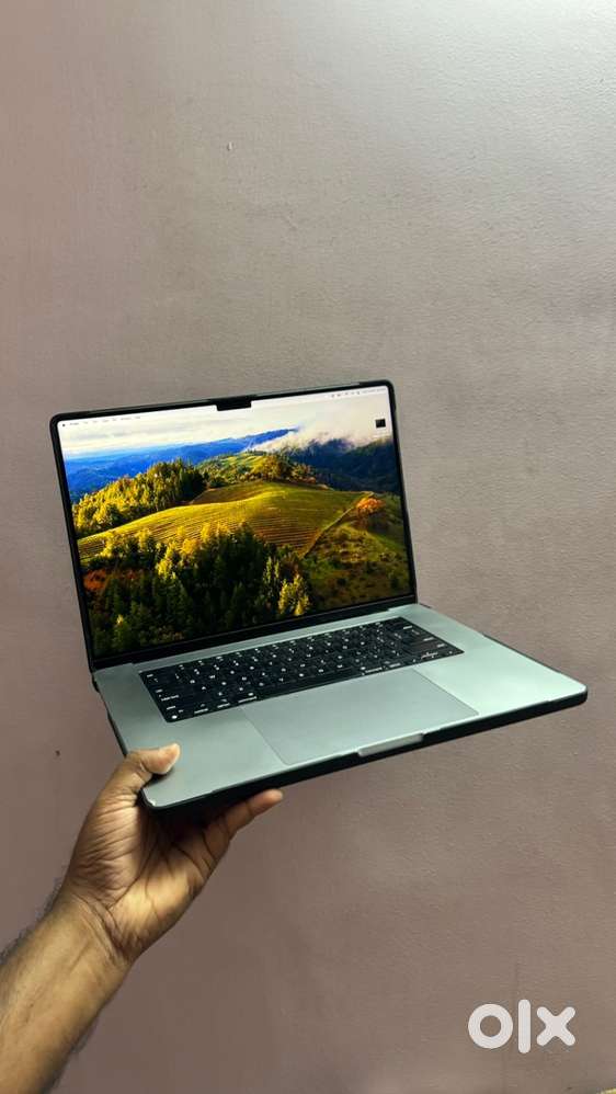 Apple MacBook Pro M1 PRO 16in 32GB 1TB Grab this Monster for pro users