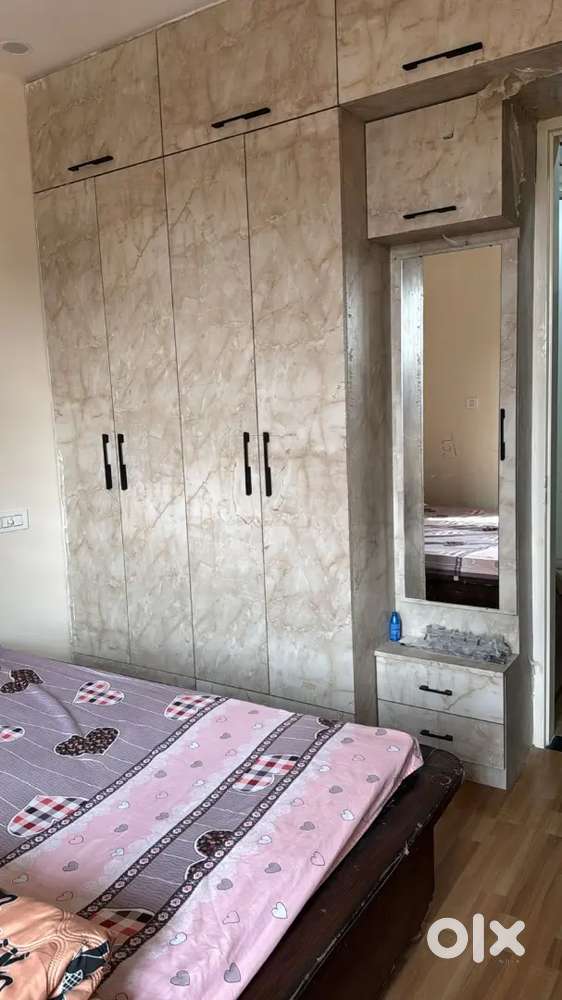 2bhk on rent for family only