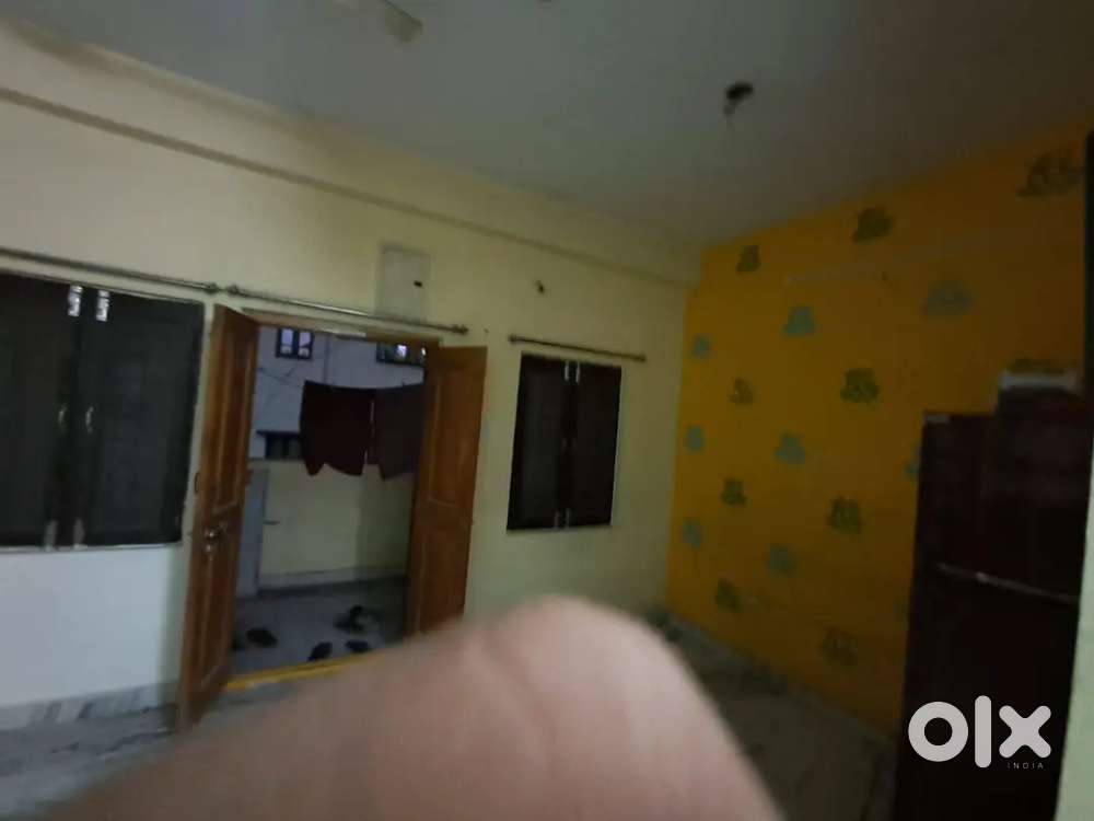 Flat for sale at prime location in vanasthalipuram very near to road
