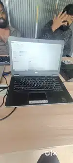 Laptop  DELL intell core i5 latitude E7440