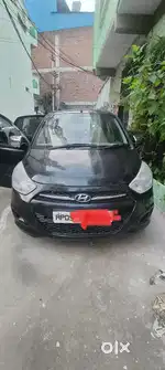 Hyundai i10 2009 Petrol Good Condition with SUNROOF & AUTOMATIC