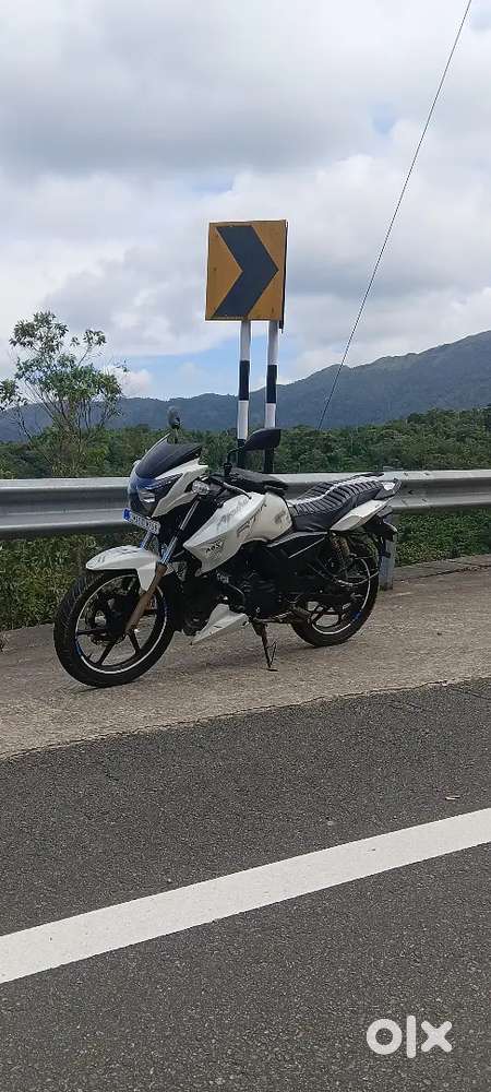 Apache rtr 180 for sale