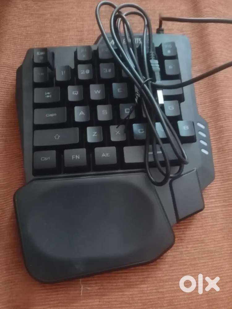 Gaming keyboard
