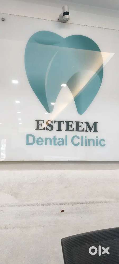 Dental assistant