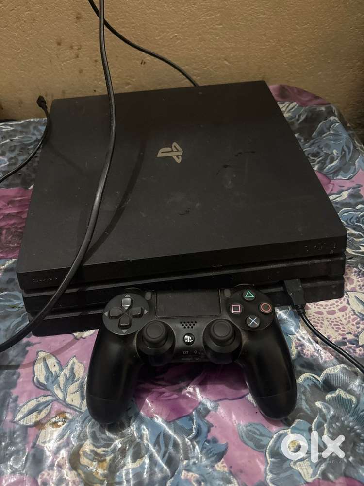 Play station 4 pro