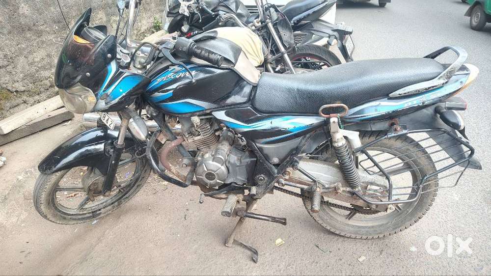 Bajaj discover for sell