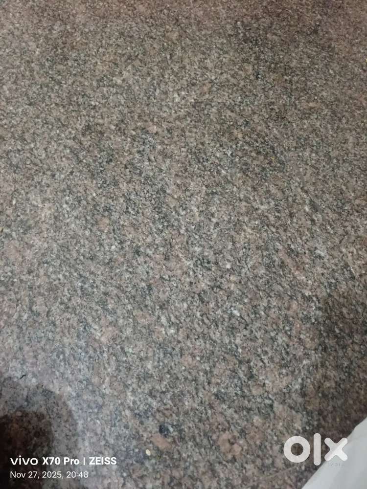 Office items like computer tabels