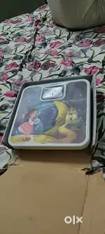 Weight ki machine nayi ki nayi hai