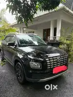 Hyundai Venue 2023 Diesel Well Maintained