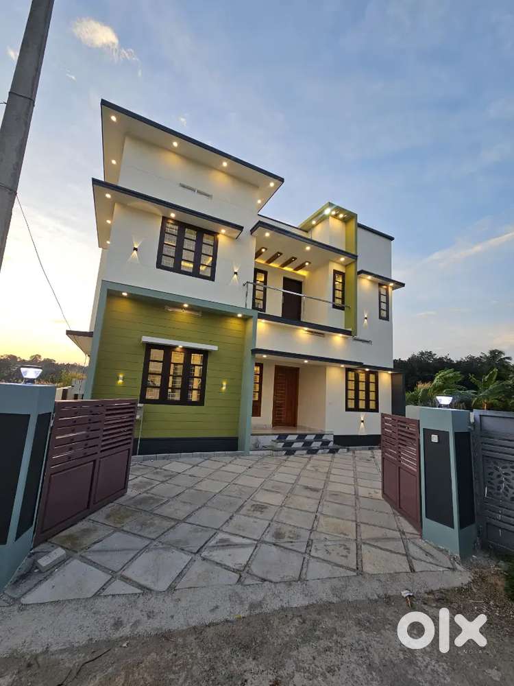 5Cent - near maranalloor - main busroot