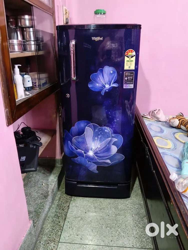 Whirlpool refrigerator in very good condition