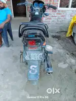 सेल्फ स्टार्ट गाड़ी बीमा है कागज है गाड़ी में कोई कमी नही है।