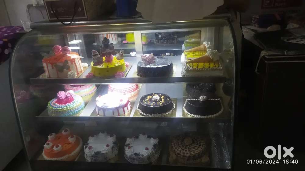 Electric Oven 44000 cake display counter 22000